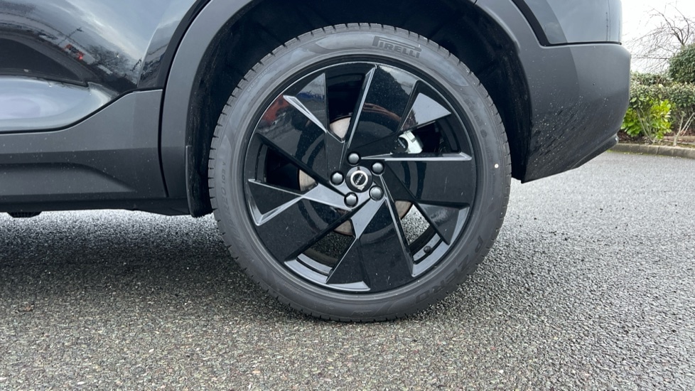 Used Volvo XC40 2025 for sale - 76874558: Photo 26