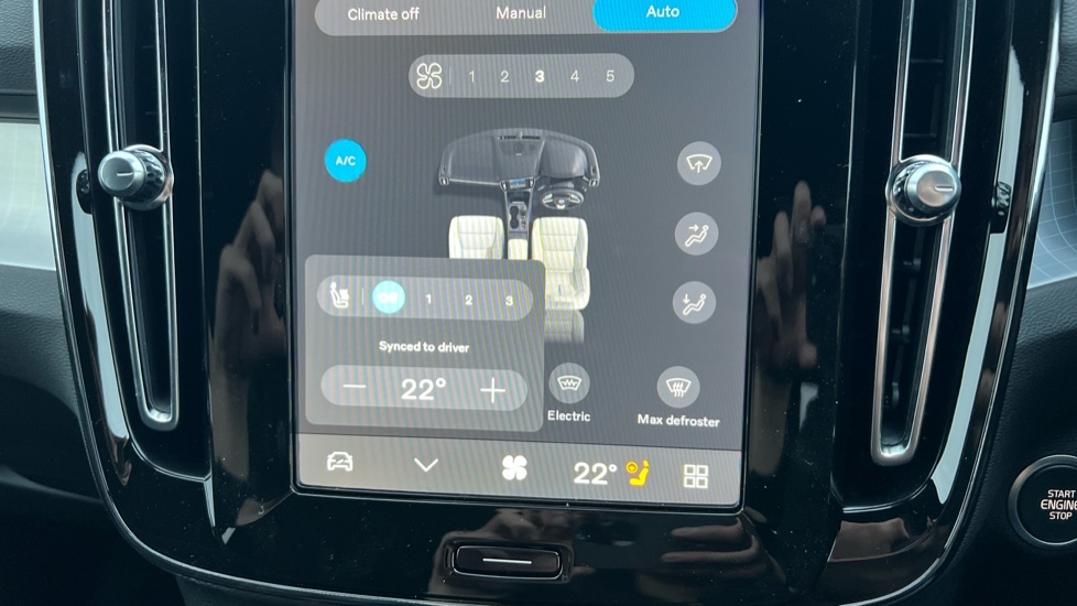 Used Volvo XC40 2025 for sale - 76874558: Photo 55