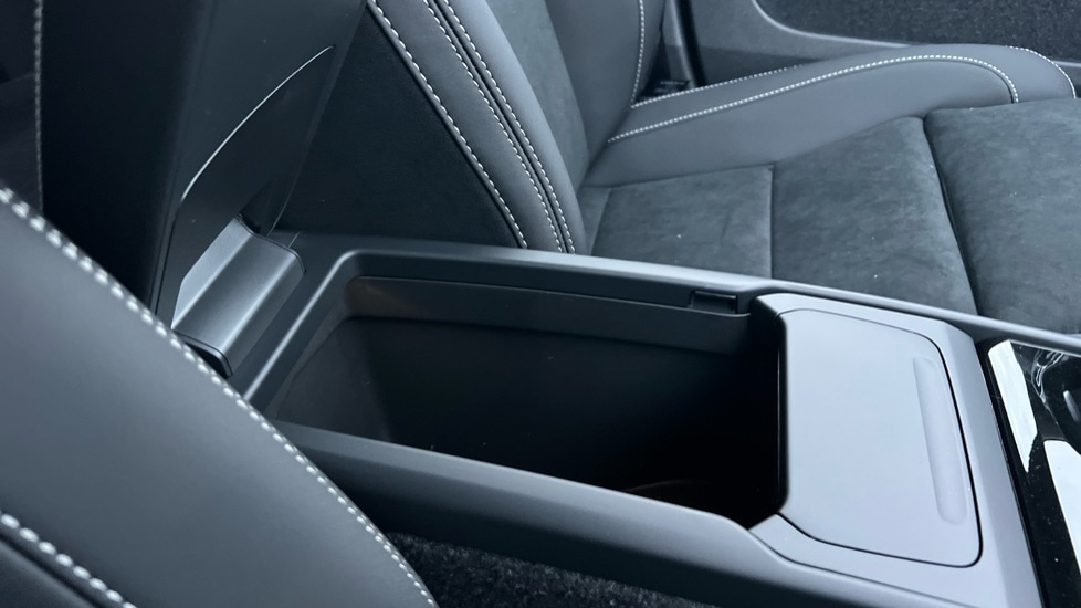 Used Volvo XC40 2025 for sale - 76874558: Photo 61