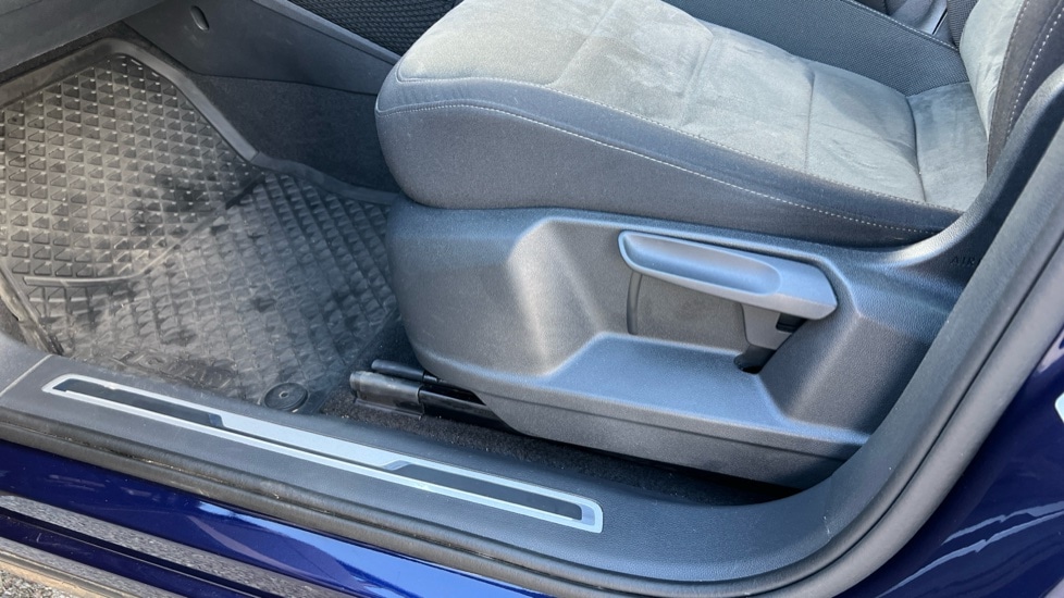 Used Volkswagen Tiguan 2020 for sale - 77010202: Photo 34