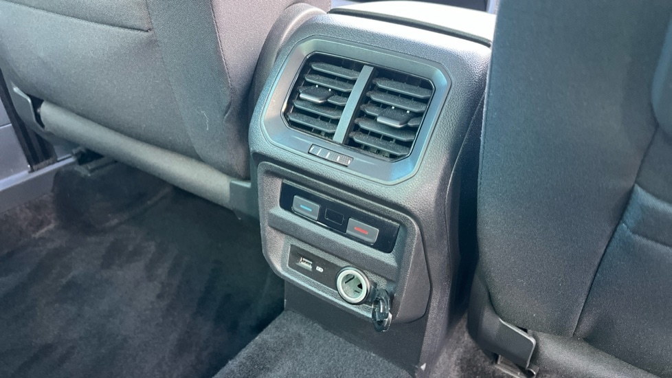 Used Volkswagen Tiguan 2020 for sale - 77010202: Photo 35