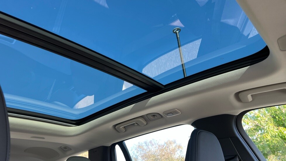 Used Volvo XC90 2025 for sale - 76773230: Photo 42