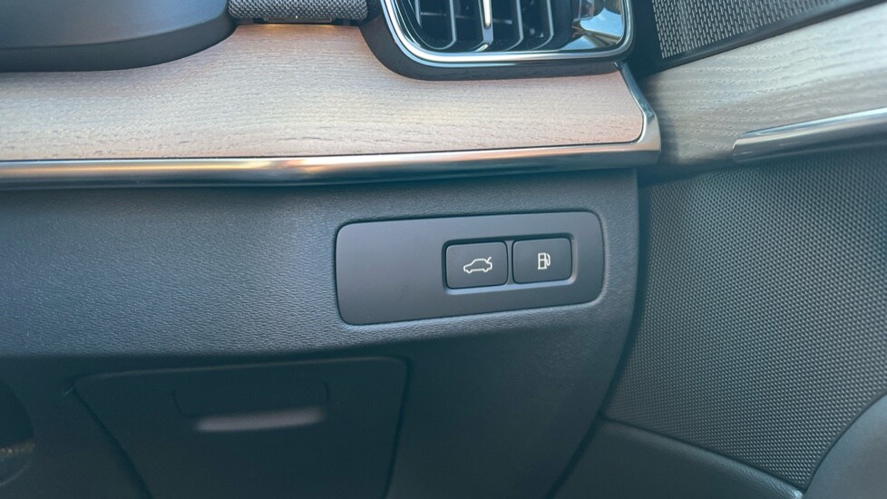 Used Volvo XC90 2025 for sale - 76773230: Photo 60