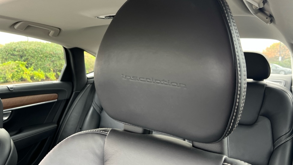 Used Volvo S90 2018 for sale - 76533732: Photo 40