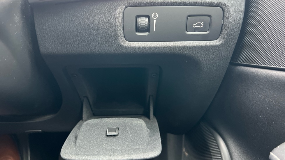 Used Volvo S90 2018 for sale - 76533732: Photo 49