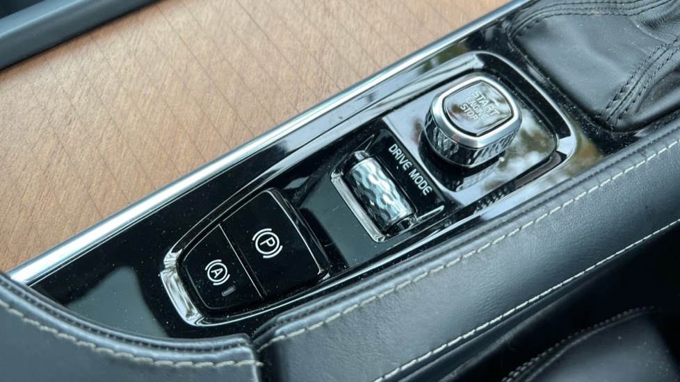 Used Volvo S90 2018 for sale - 76533732: Photo 51