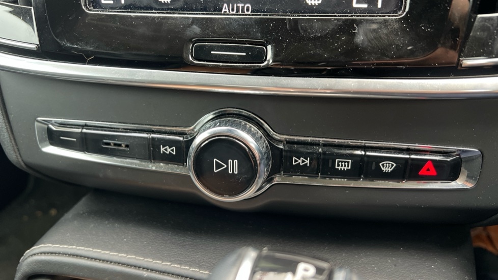 Used Volvo S90 2018 for sale - 76533732: Photo 56