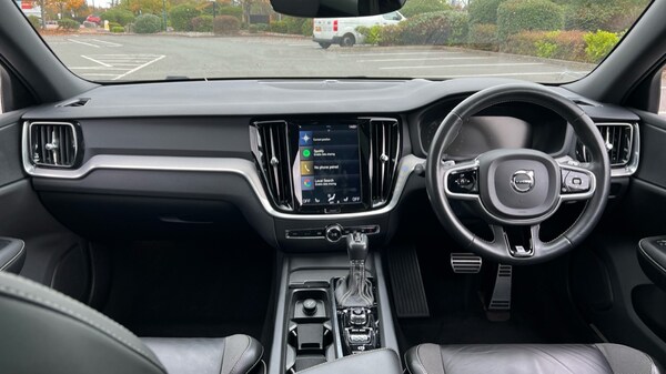 Used Volvo V60 2019 for sale - 76254993: Photo 11