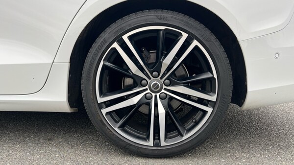 Used Volvo V60 2019 for sale - 76254993: Photo 18