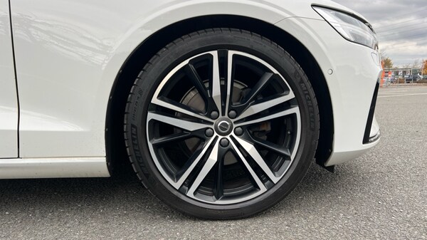 Used Volvo V60 2019 for sale - 76254993: Photo 20