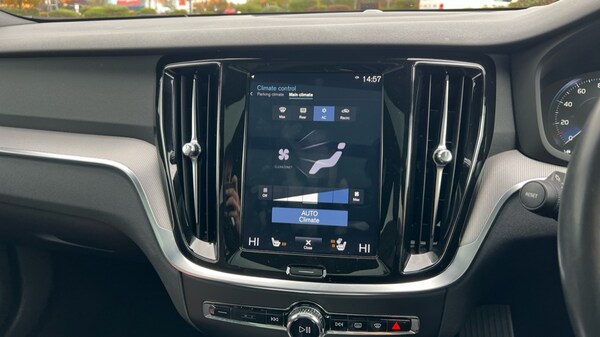 Used Volvo V60 2019 for sale - 76254993: Photo 48
