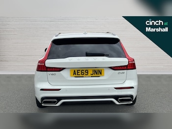 Used Volvo V60 2019 for sale - 76254993: Photo