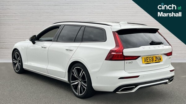 Used Volvo V60 2019 for sale - 76254993: Photo 5