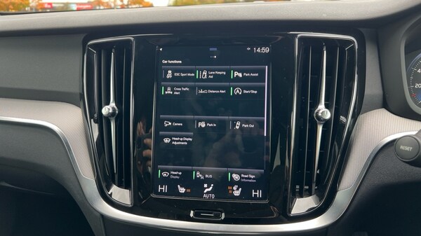 Used Volvo V60 2019 for sale - 76254993: Photo 60
