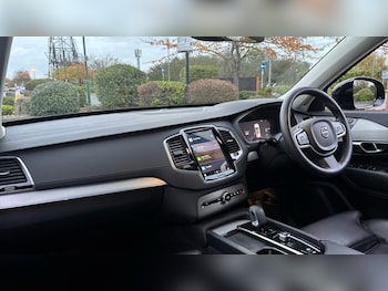 Used Volvo XC90 2022 for sale - 76241694: Photo