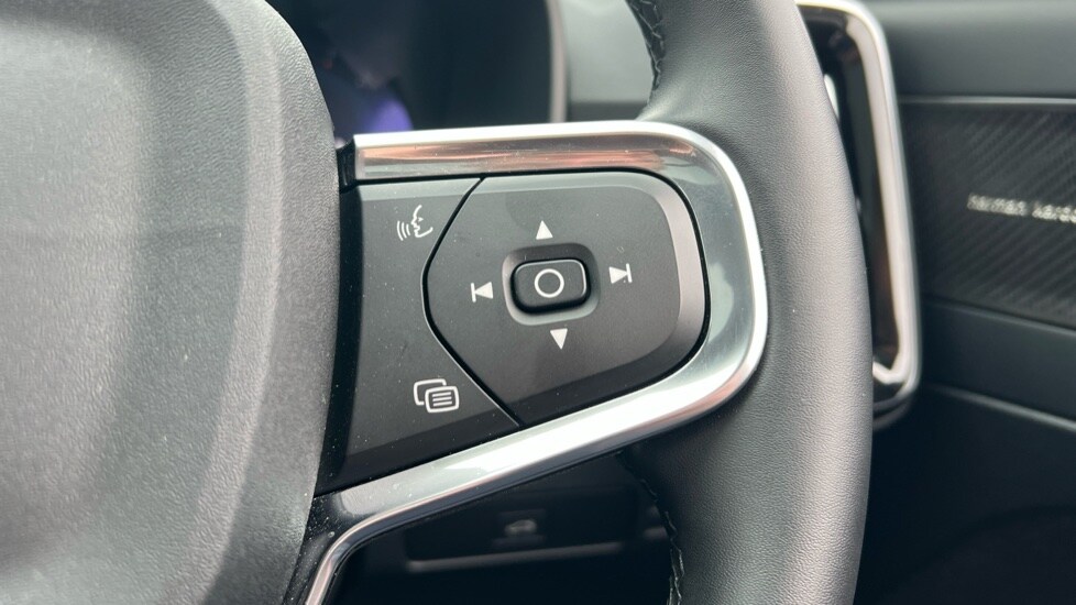 Used Volvo XC40 2025 for sale - 75625254: Photo 19