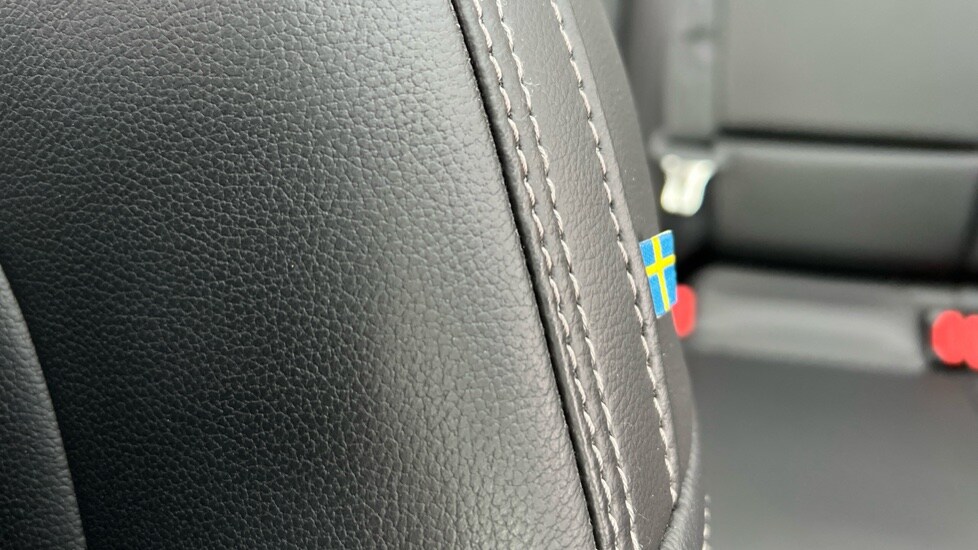 Used Volvo XC40 2025 for sale - 75625254: Photo 27