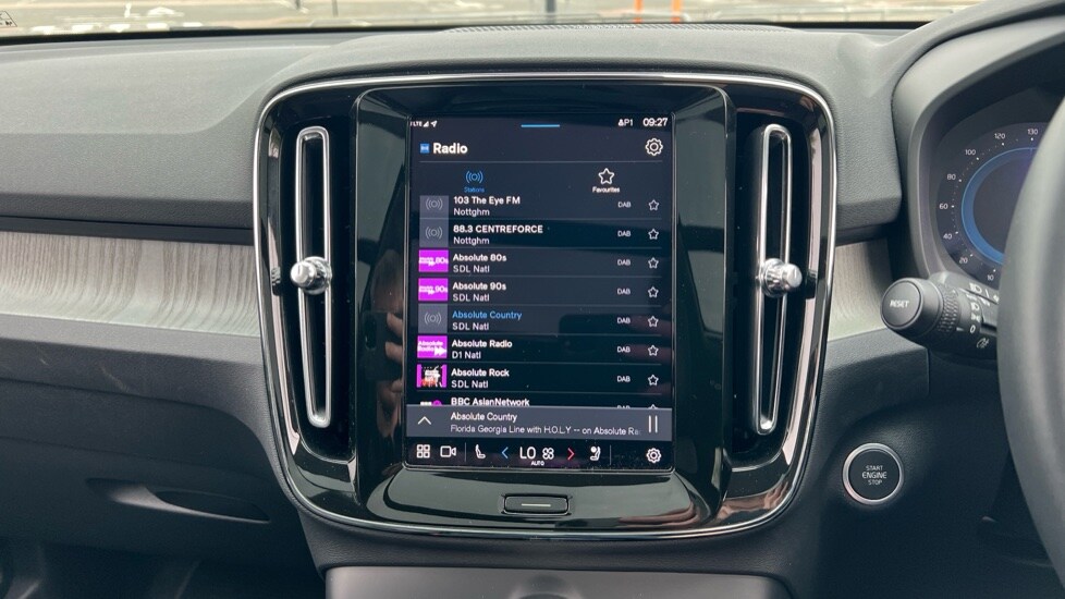 Used Volvo XC40 2025 for sale - 75625254: Photo 35