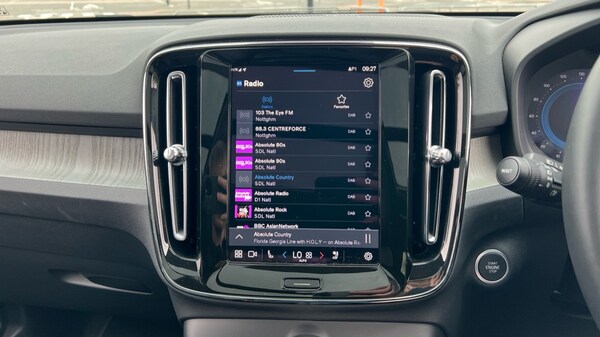 Used Volvo XC40 2025 for sale - 75625254: Photo 35
