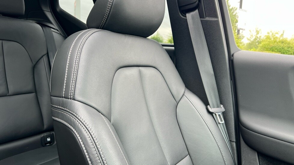 Used Volvo XC40 2025 for sale - 75625254: Photo 73