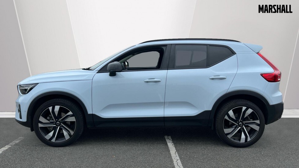 Used Volvo XC40 2025 for sale - 75625254: Photo 8