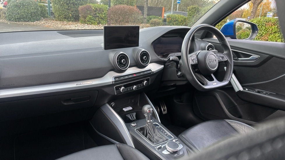 Used Audi Q2 2018 for sale - 76766094: Photo 10