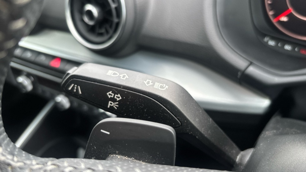 Used Audi Q2 2018 for sale - 76766094: Photo 25