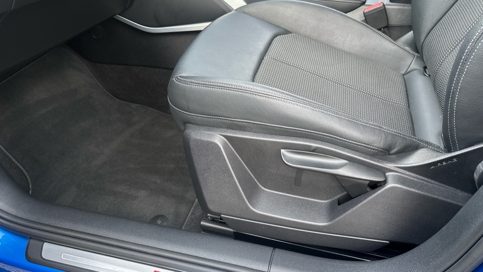 Used Audi Q2 2018 for sale - 76766094: Photo 31