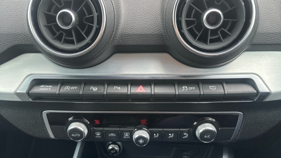 Used Audi Q2 2018 for sale - 76766094: Photo 49