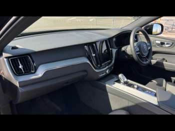 Used Volvo XC60 2024 for sale - 74428127: Photo