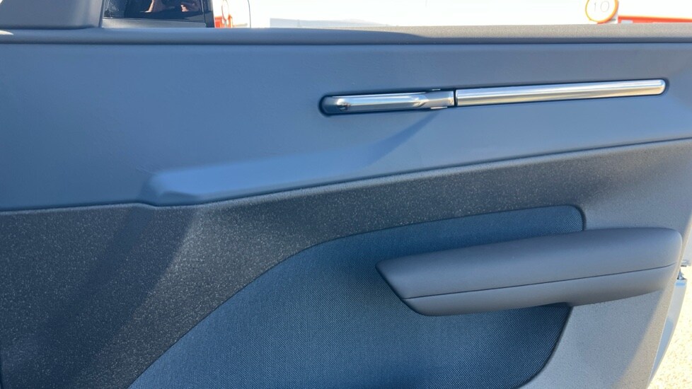 Used Volvo EX30 2025 for sale - 76145890: Photo 15