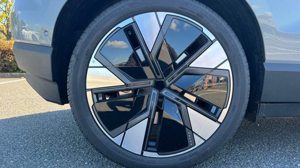 Used Volvo EX30 2025 for sale - 76145890: Photo 24