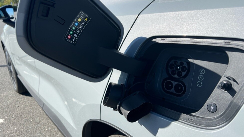 Used Volvo EX30 2025 for sale - 76145890: Photo 37