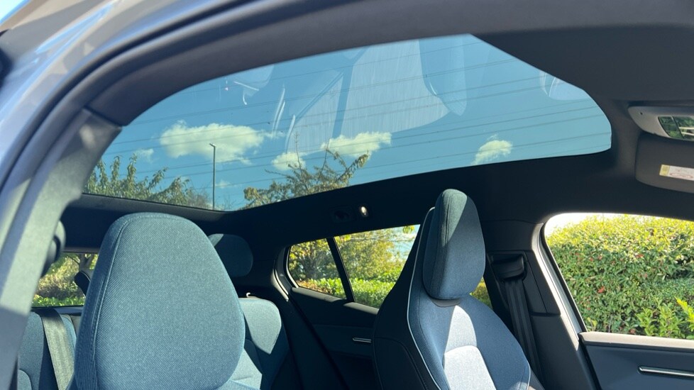 Used Volvo EX30 2025 for sale - 76145890: Photo 38