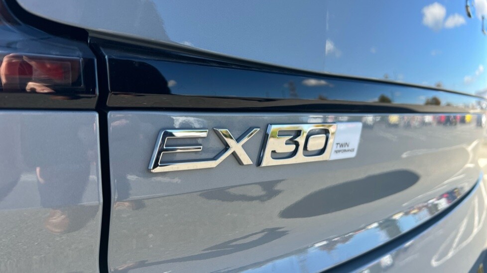 Used Volvo EX30 2025 for sale - 76145890: Photo 45
