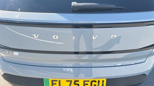 Used Volvo EX30 2025 for sale - 76145890: Photo 46