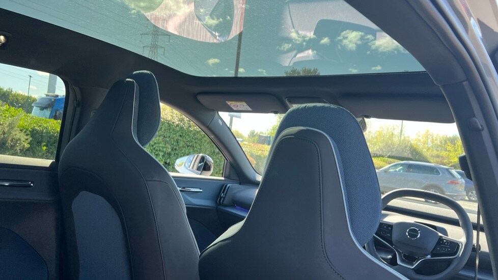 Used Volvo EX30 2025 for sale - 76145890: Photo 51