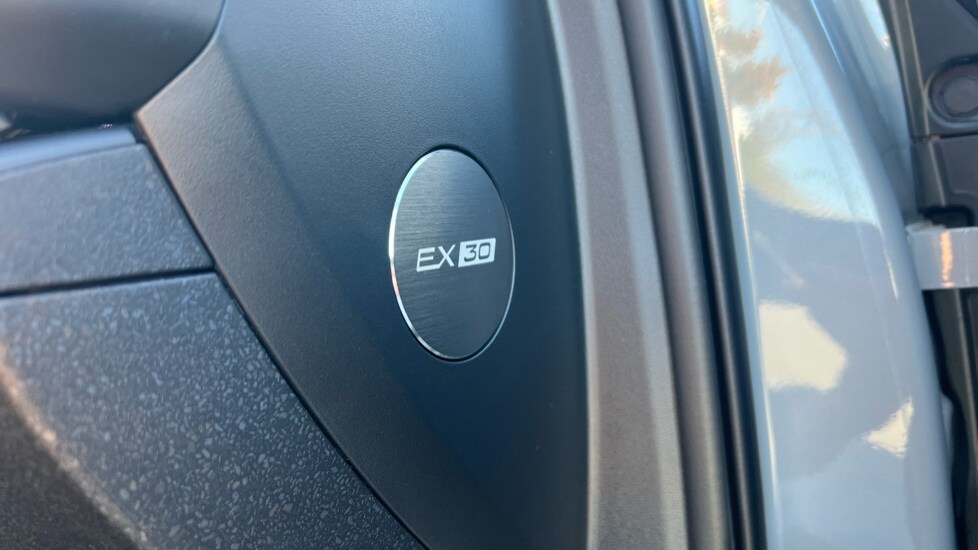 Used Volvo EX30 2025 for sale - 76145890: Photo 52
