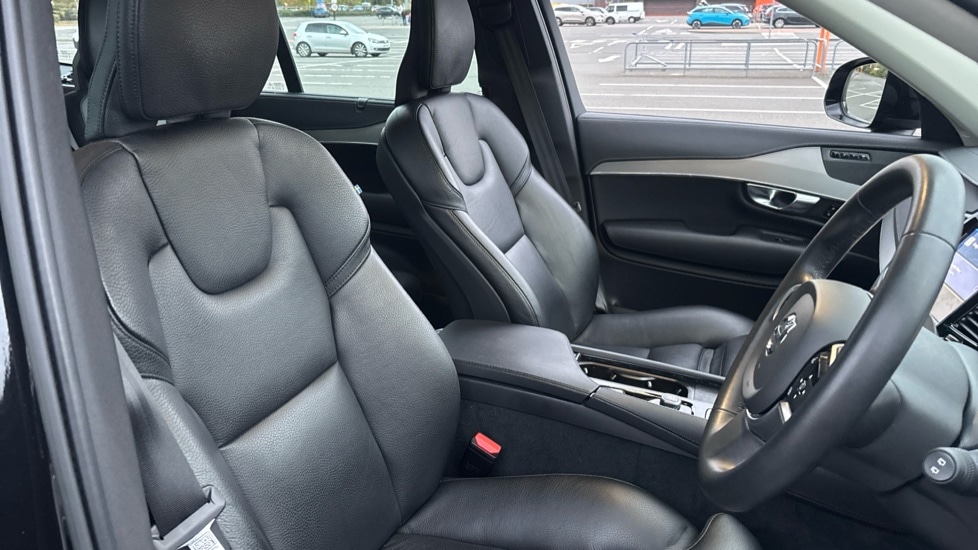 Used Volvo XC90 2022 for sale - 76921862: Photo 9