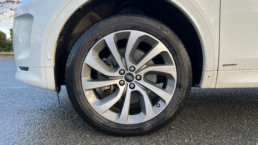 Used Land Rover Discovery Sport 2021 for sale - 76428116: Photo 17