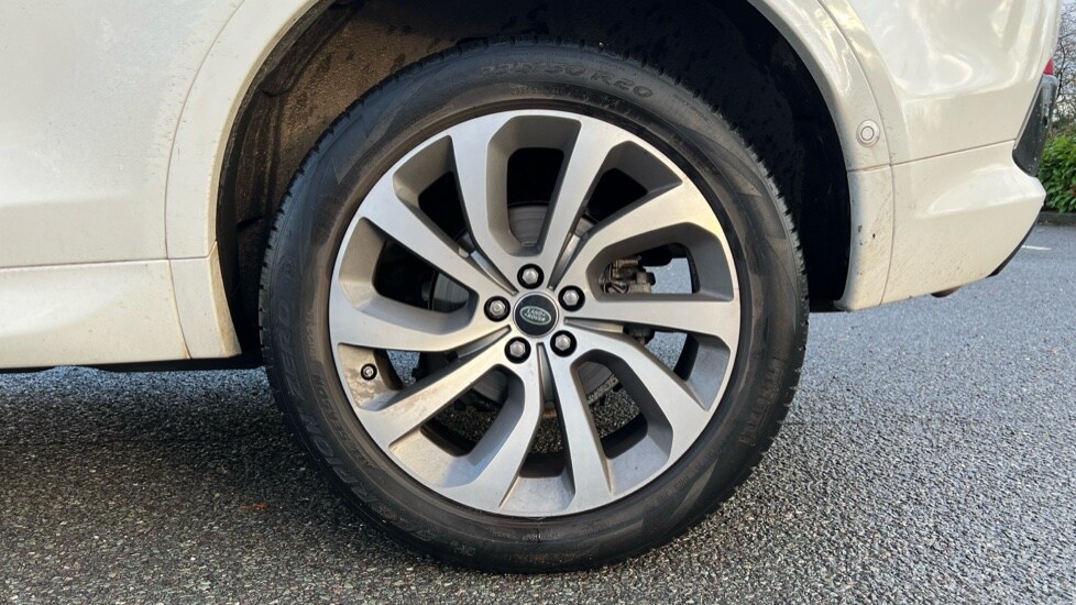 Used Land Rover Discovery Sport 2021 for sale - 76428116: Photo 18