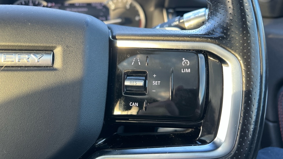 Used Land Rover Discovery Sport 2021 for sale - 76428116: Photo 22