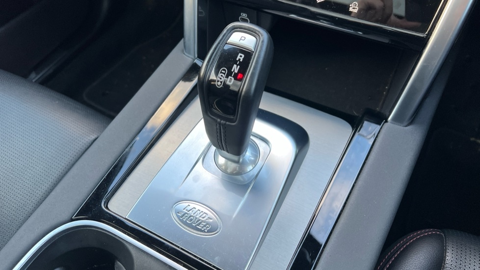 Used Land Rover Discovery Sport 2021 for sale - 76428116: Photo 29