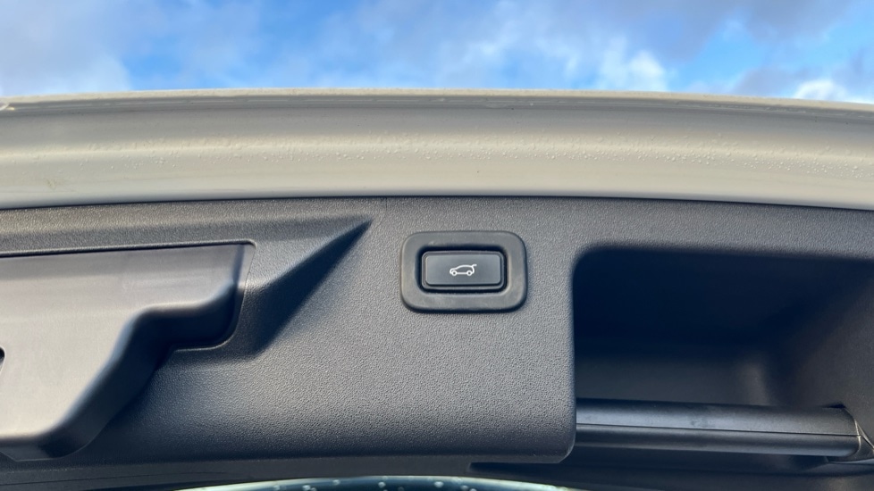 Used Land Rover Discovery Sport 2021 for sale - 76428116: Photo 35