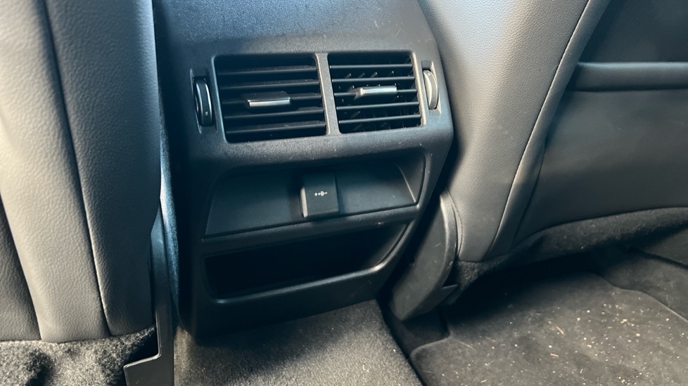 Used Land Rover Discovery Sport 2021 for sale - 76428116: Photo 48