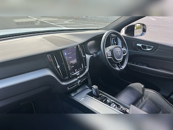 Used Volvo XC60 2021 for sale - 75902286: Photo