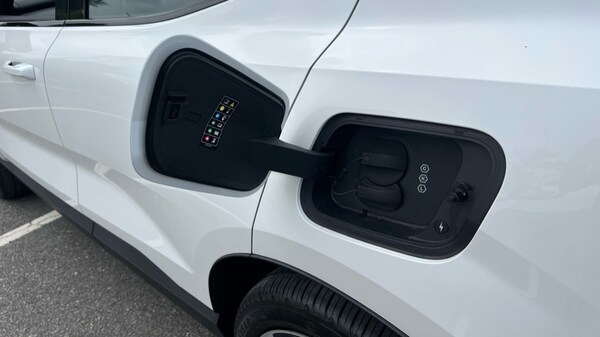 Used Volvo EX30 2025 for sale - 75702594: Photo 41