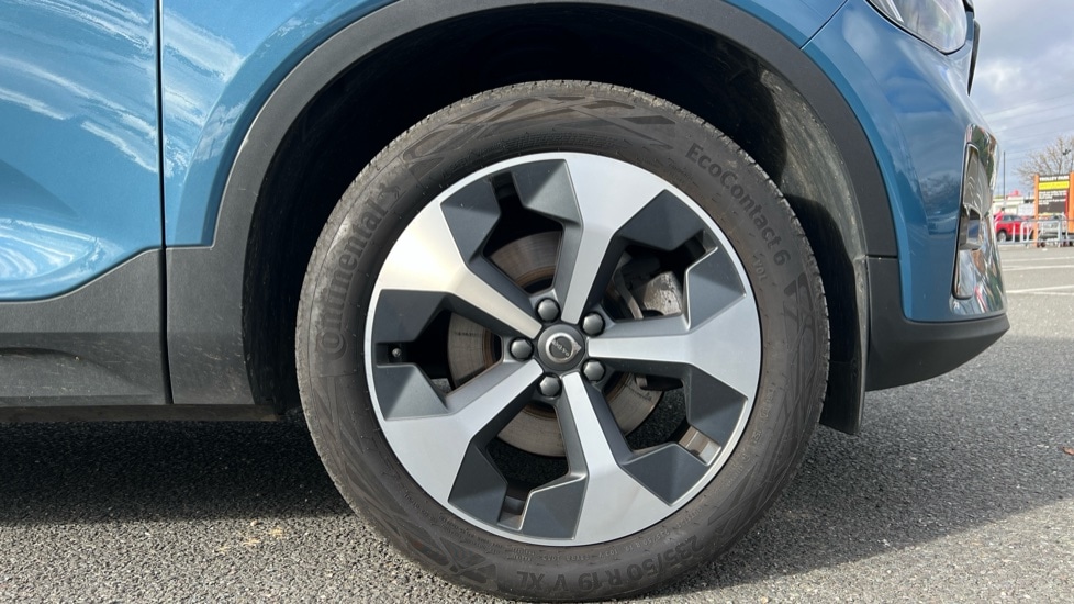 Used Volvo XC40 2024 for sale - 76410573: Photo 16