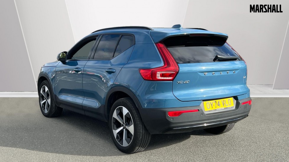 Used Volvo XC40 2024 for sale - 76410573: Photo 2