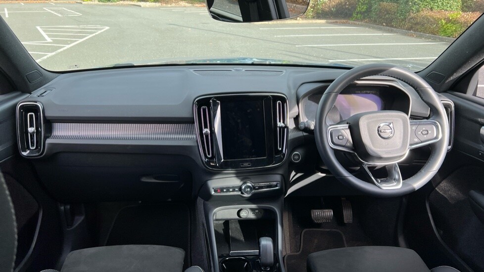 Used Volvo XC40 2024 for sale - 76410573: Photo 21